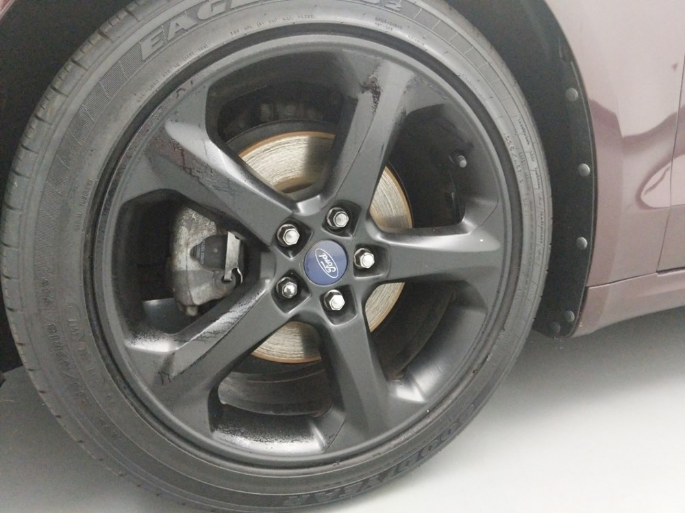 2013 Ford Fusion - Wheel
