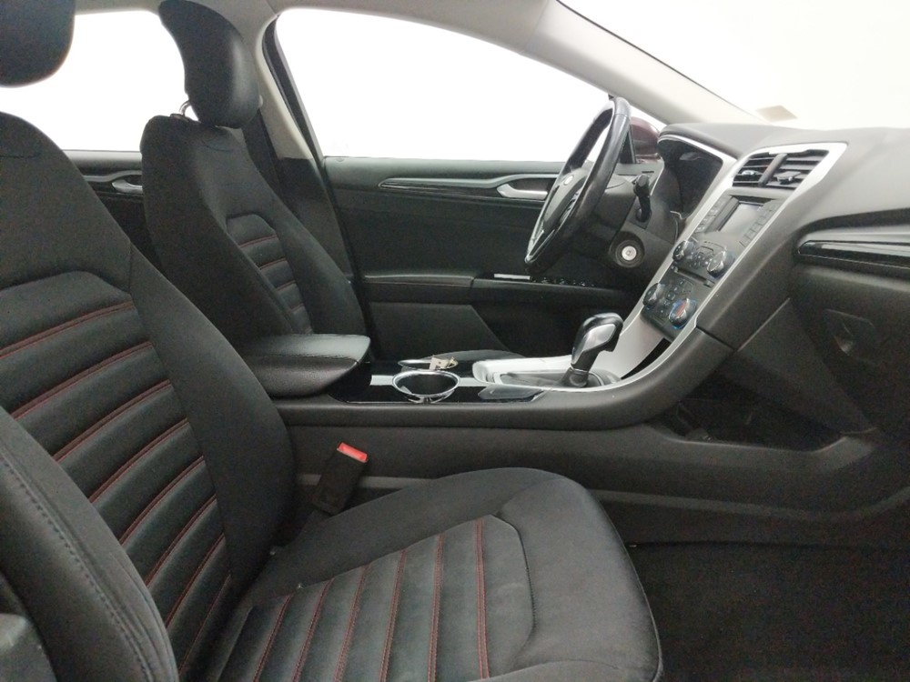 2013 Ford Fusion - Passenger Front Seat