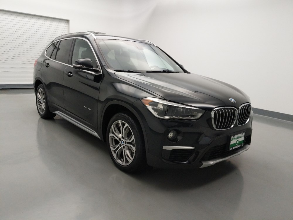 2016 BMW X1 - Passenger Front Bumper