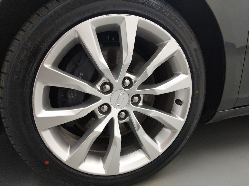 2017 Cadillac XTS - Wheel