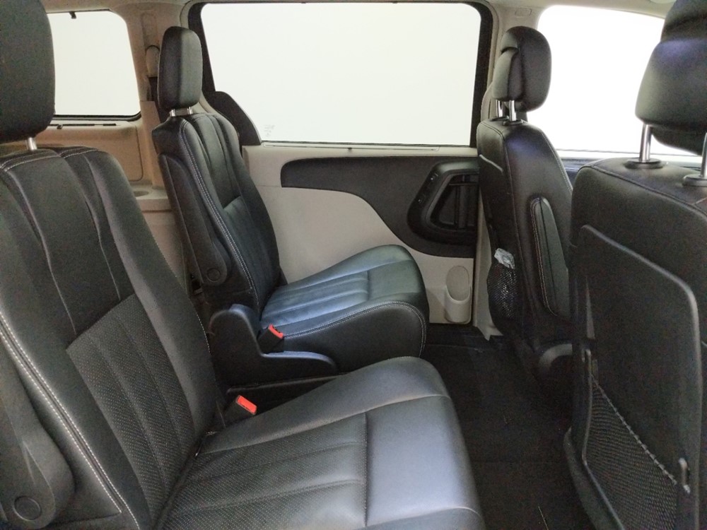 2016 Chrysler Town and Country - Passenger Rear Seat