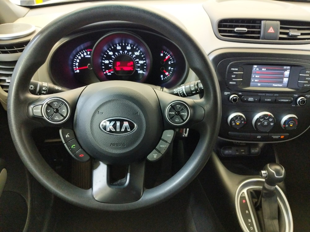 2015 Kia Soul - Driver Dash