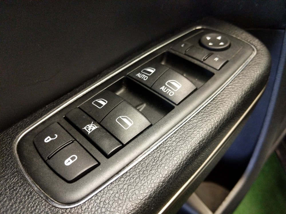 2014 Chrysler 300 - Driver Power Windows/Lock Control