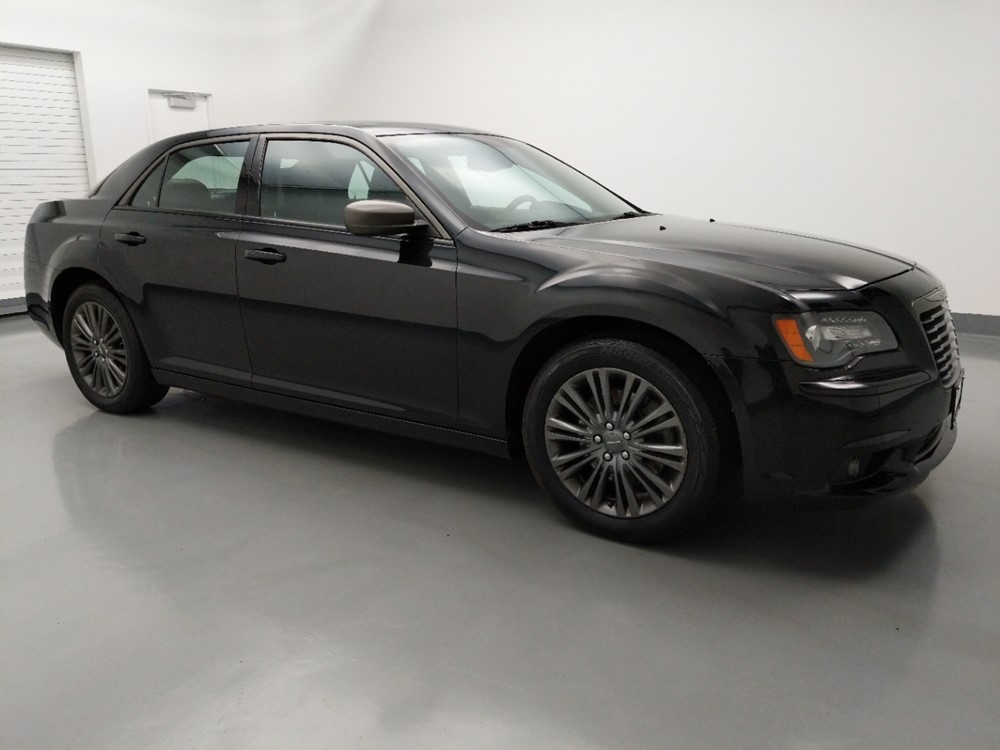 2014 Chrysler 300 - Passenger Front Side