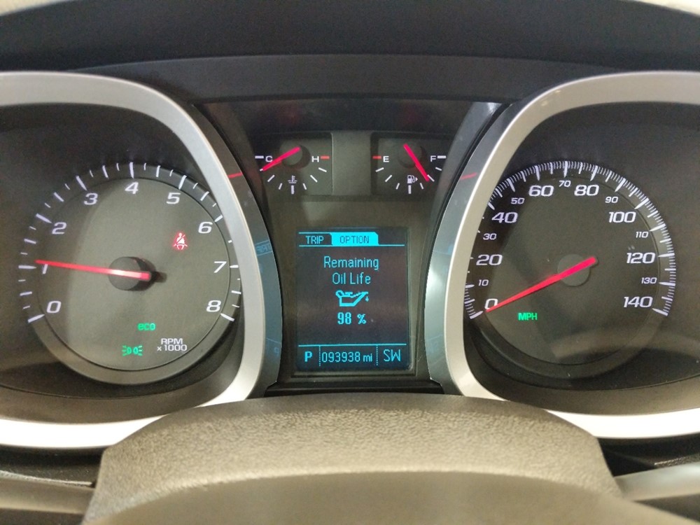 2015 Chevrolet Equinox - Odometer Close Up