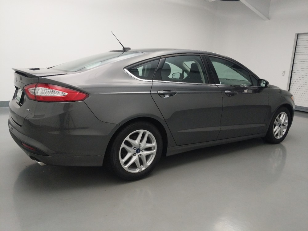 2016 Ford Fusion - Passenger Rear Side