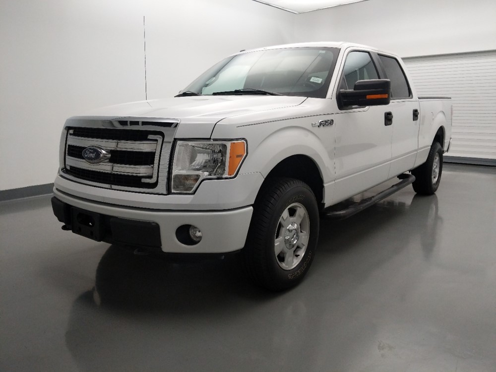 2013 Ford F-150 - Driver Front Bumper
