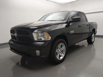 Used Cars Cincinnati >> 2016 Dodge Ram 1500 Crew Cab Express 5 5 Ft Used Cars Cincinnati >> 2016 Dodge Ram 1500 Crew Cab Express 5 5 Ft