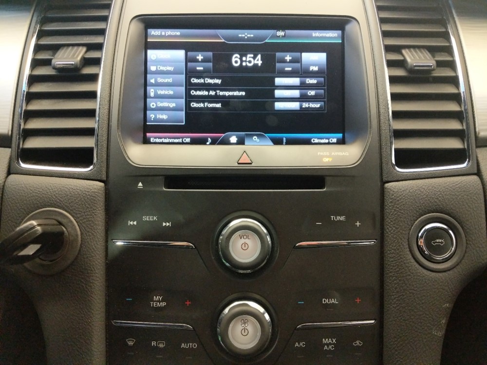 2013 Ford Taurus - Stereo Package