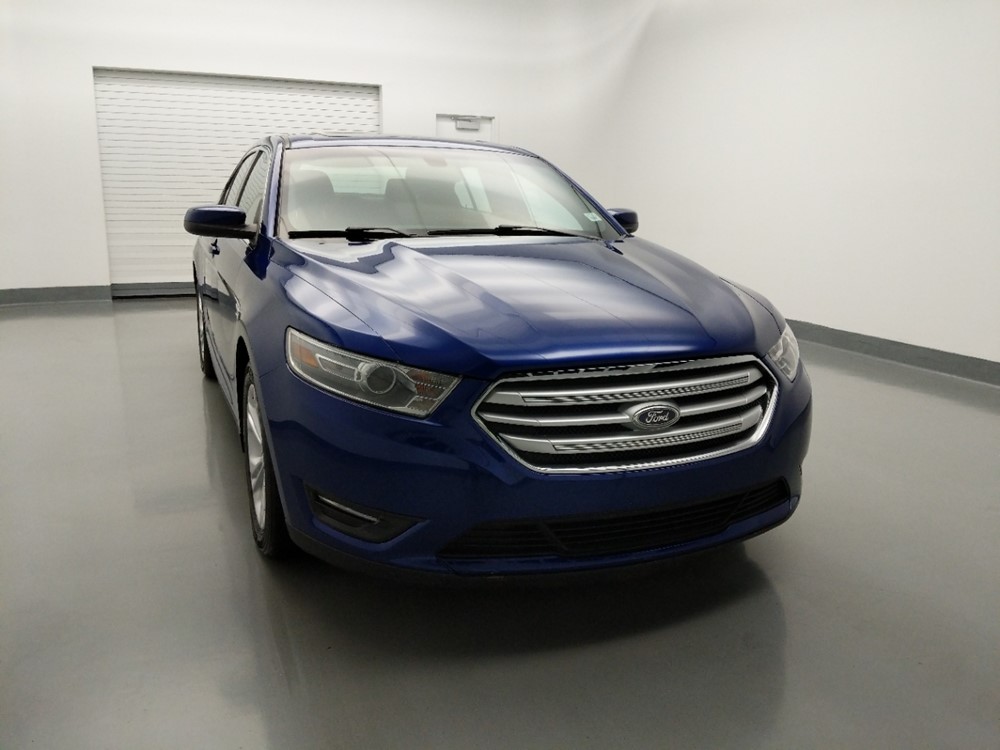 2013 Ford Taurus - Passenger Front Hood