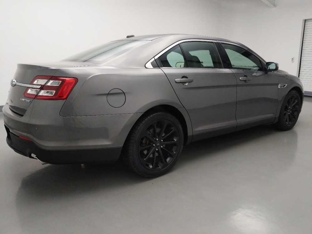 2013 Ford Taurus - Passenger Rear Side