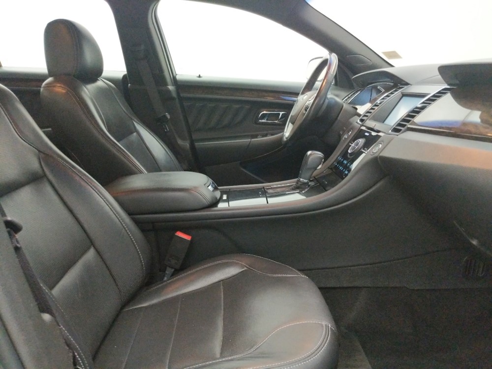2013 Ford Taurus - Passenger Front Seat