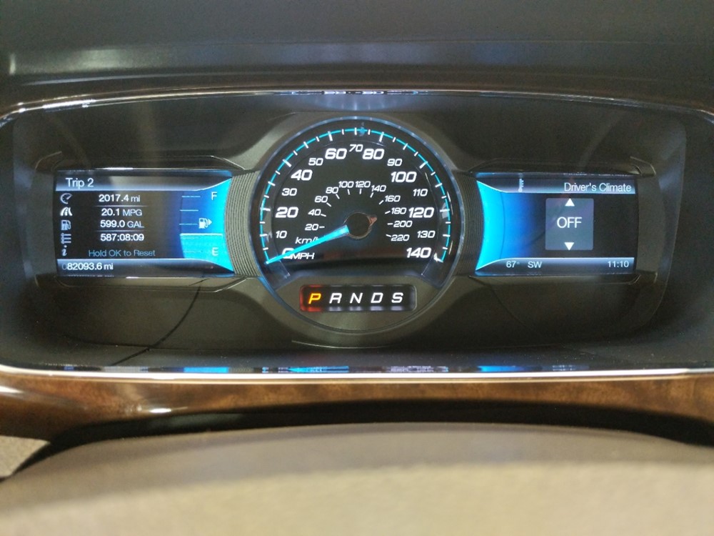 2013 Ford Taurus - Odometer Close Up