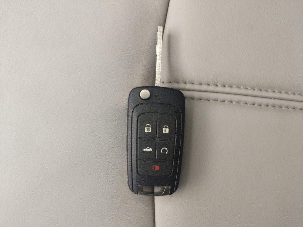 2013 Buick LaCrosse - Keys