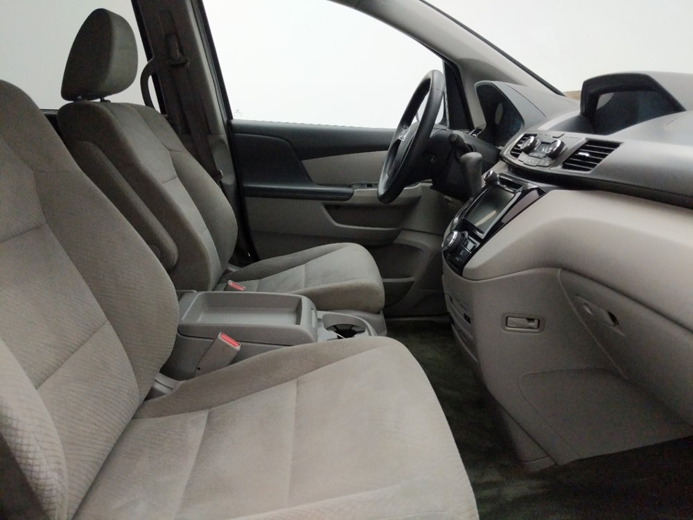 2016 Honda Odyssey - Passenger Front Seat
