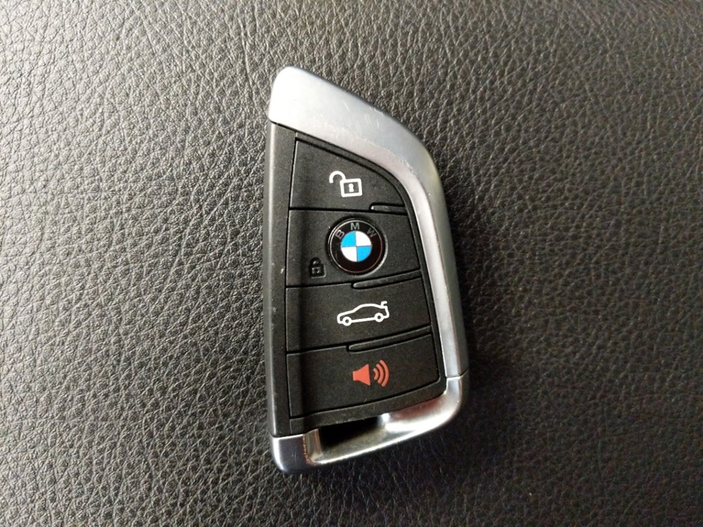 2016 BMW X1 - Keys