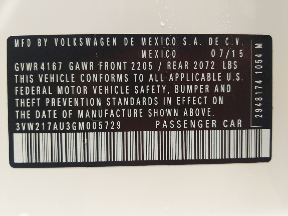 2016 Volkswagen Golf - VIN Plate