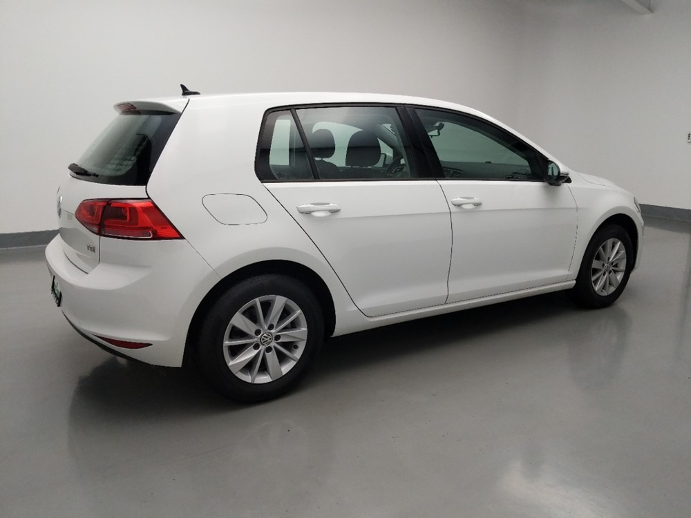 2016 Volkswagen Golf - Passenger Rear Side