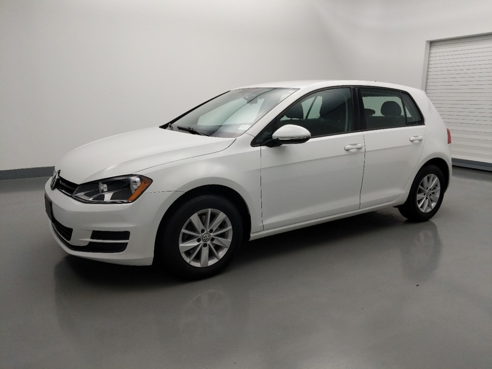 2016 Volkswagen Golf - Driver Front Side