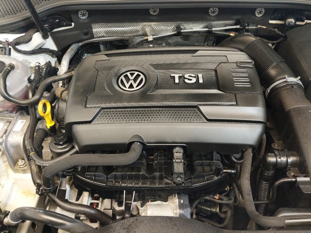 2016 Volkswagen Golf - Engine