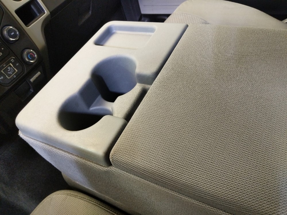 2013 Ford F-150 - Center Console/Cup Holders