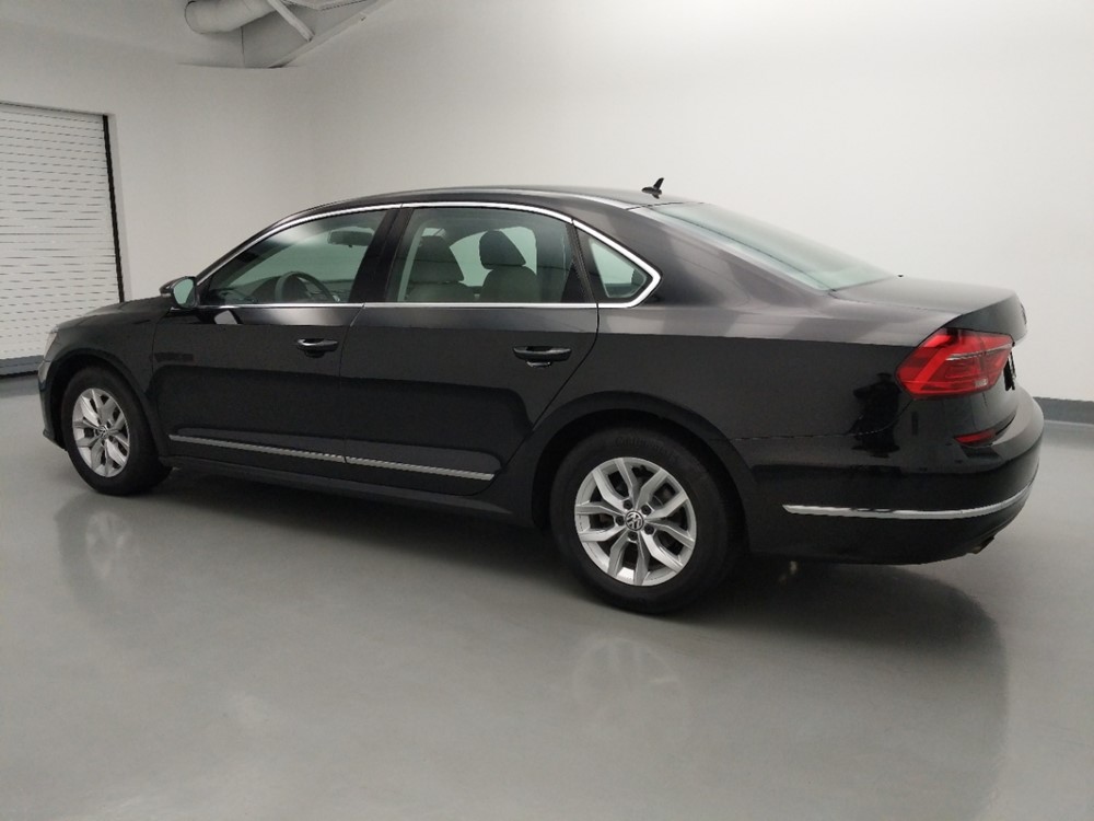 2016 Volkswagen Passat - Driver Rear Side