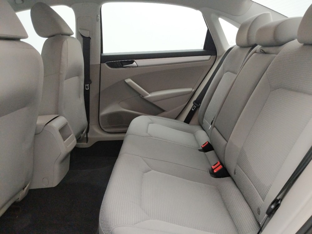 2016 Volkswagen Passat - Driver Rear Seat