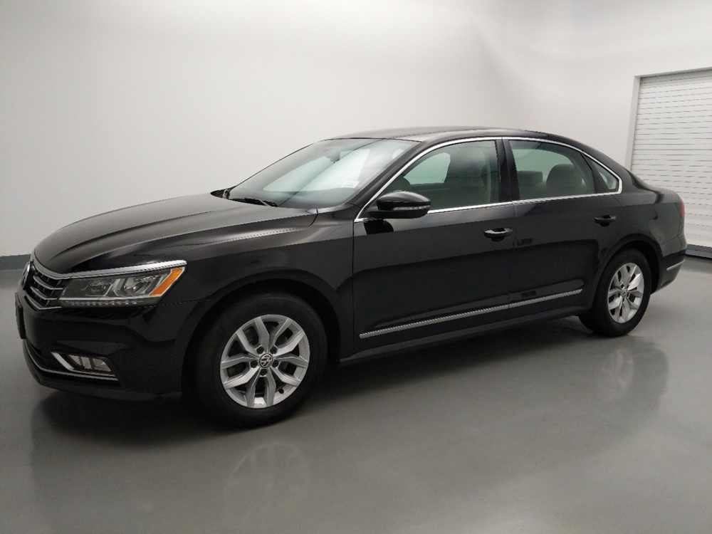 2016 Volkswagen Passat - Driver Front Side