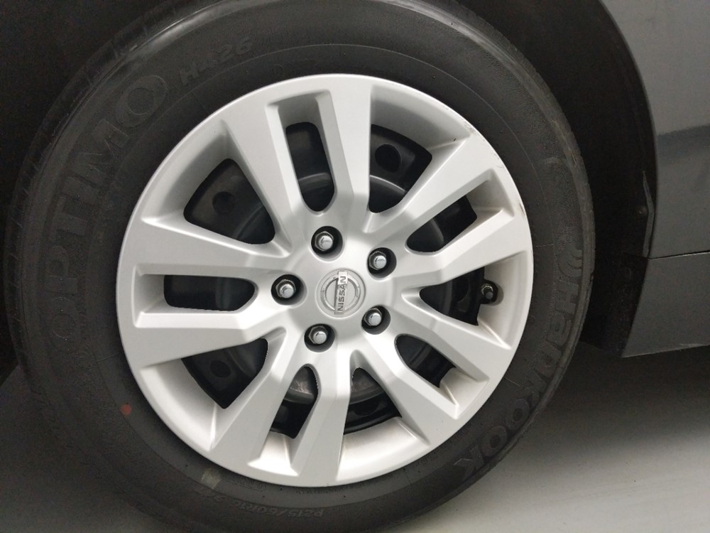 2017 Nissan Altima - Wheel