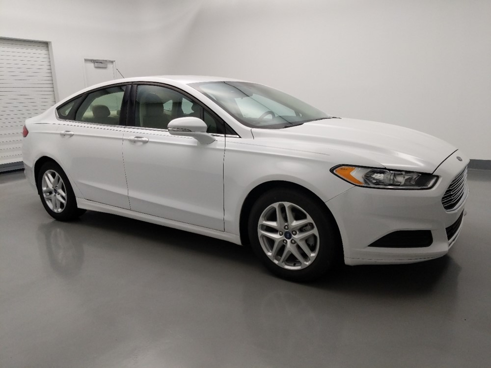 2016 Ford Fusion - Passenger Front Side