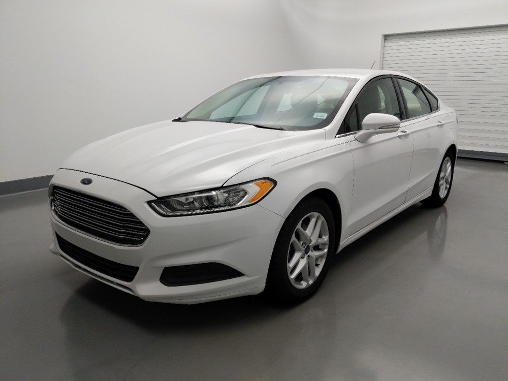 2016 Ford Fusion - Driver Front Bumper