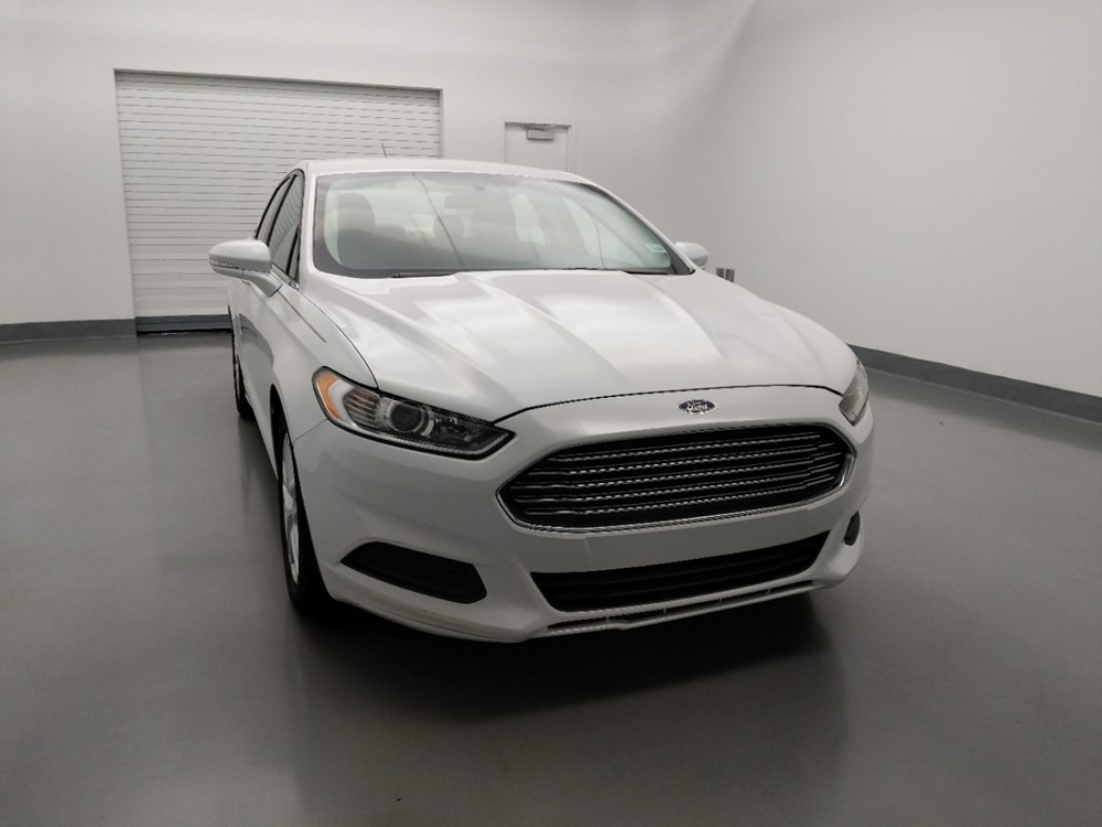 2016 Ford Fusion - Passenger Front Hood
