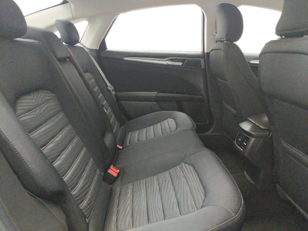 2016 Ford Fusion - Passenger Rear Seat