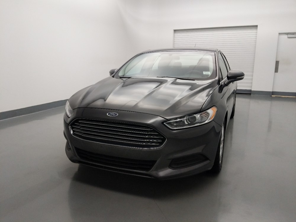 2016 Ford Fusion - Driver Front Hood