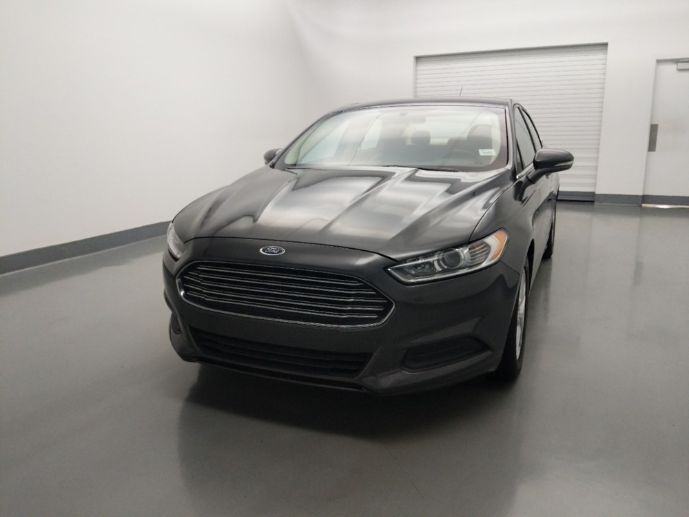 2016 Ford Fusion - Driver Front Hood