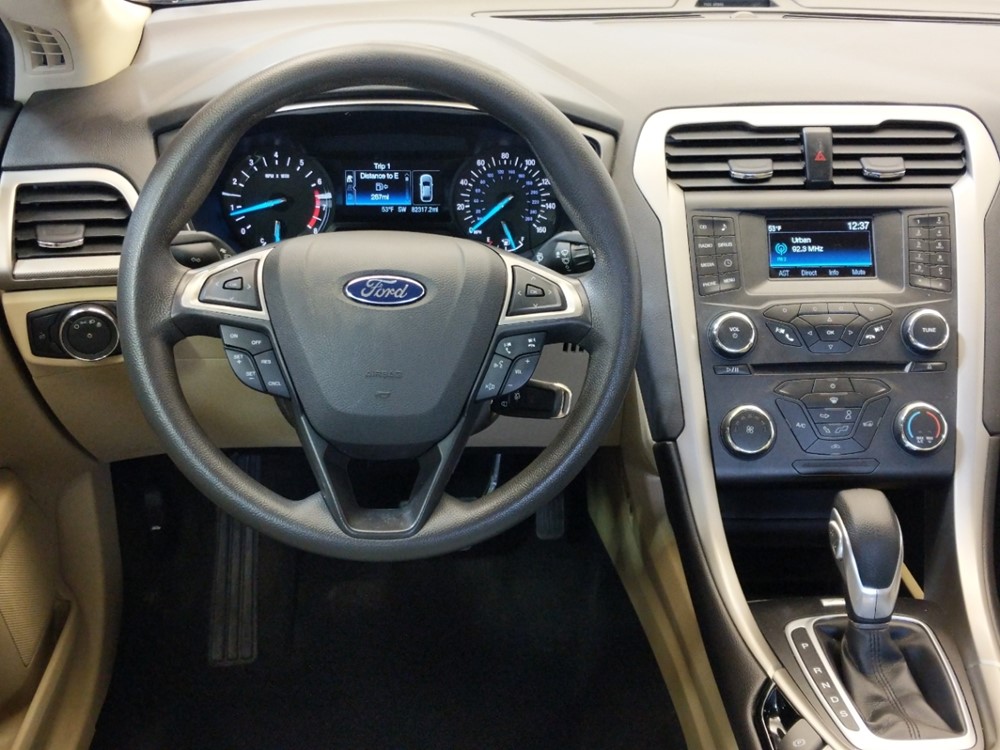 2016 Ford Fusion - Driver Dash