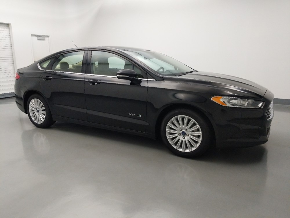 2016 Ford Fusion - Passenger Front Side