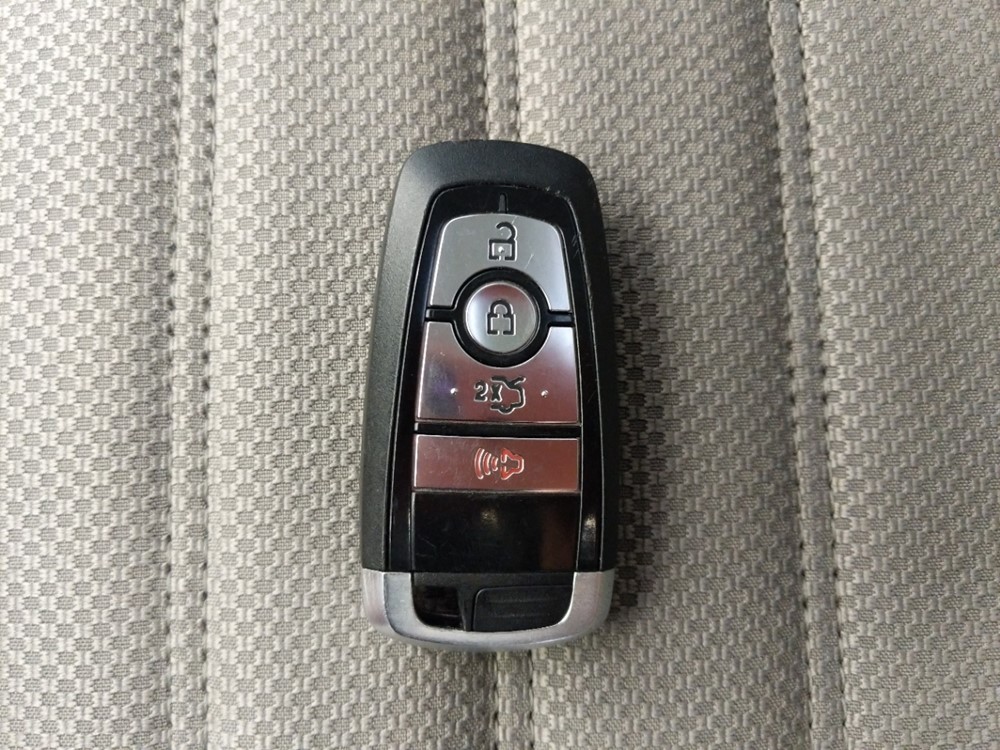 2017 Ford Fusion - Keys