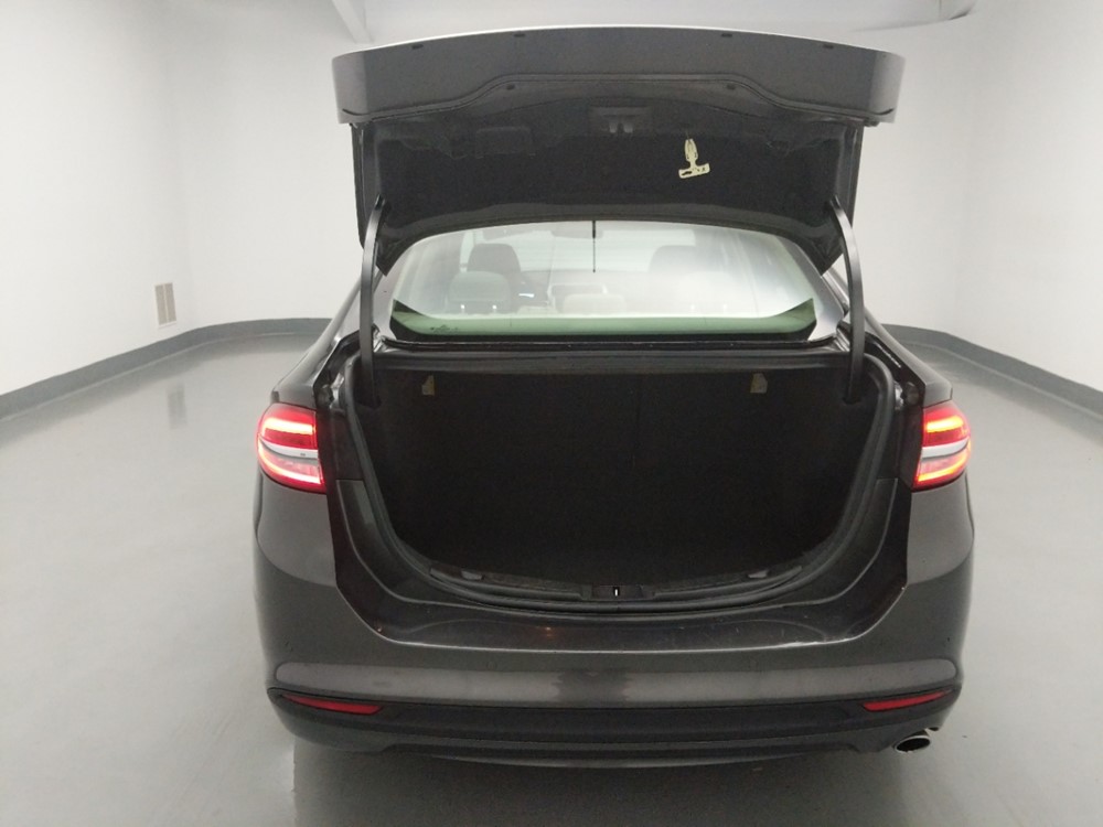 2017 Ford Fusion - Trunk