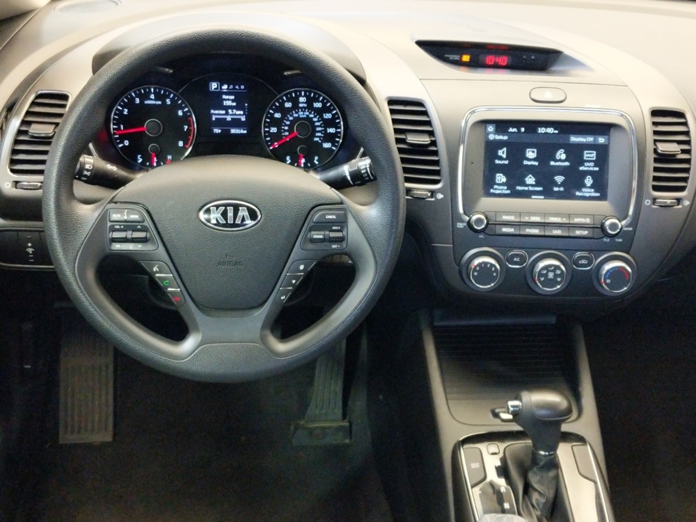 2018 Kia Forte - Driver Dash