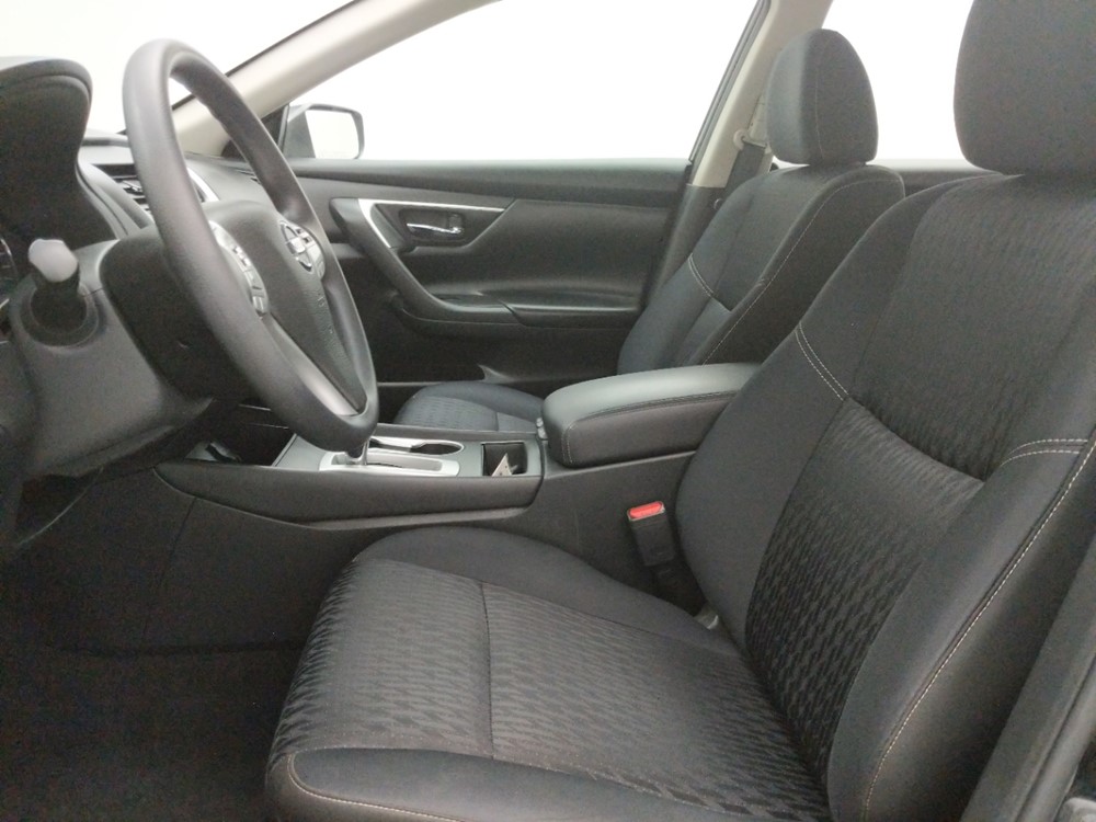 2017 Nissan Altima - Driver Front Seat