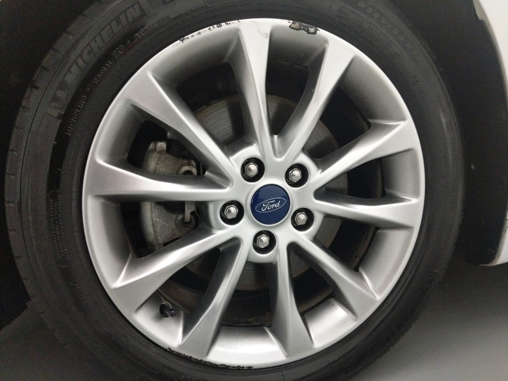 2017 Ford Fusion - Wheel