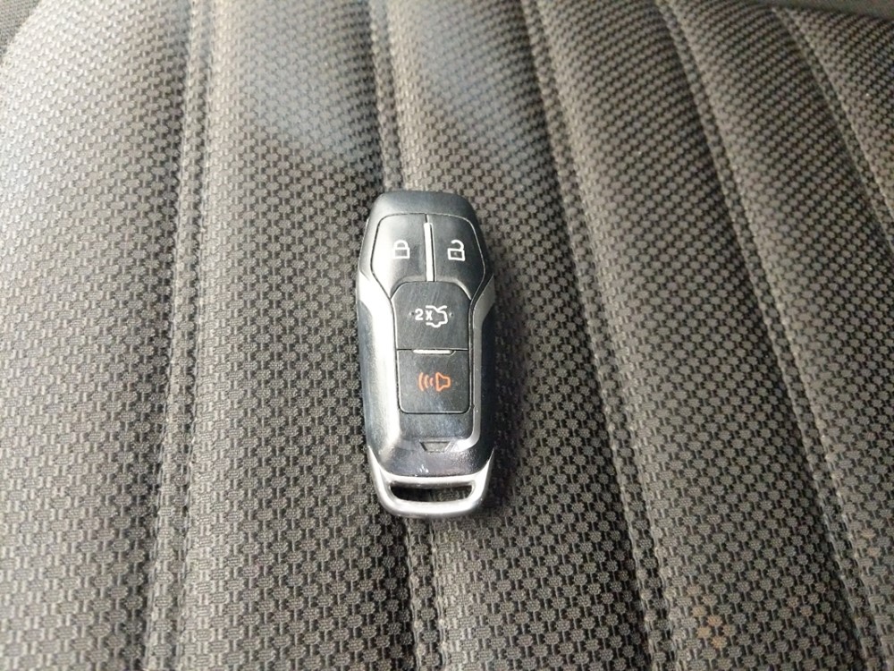 2017 Ford Fusion - Keys