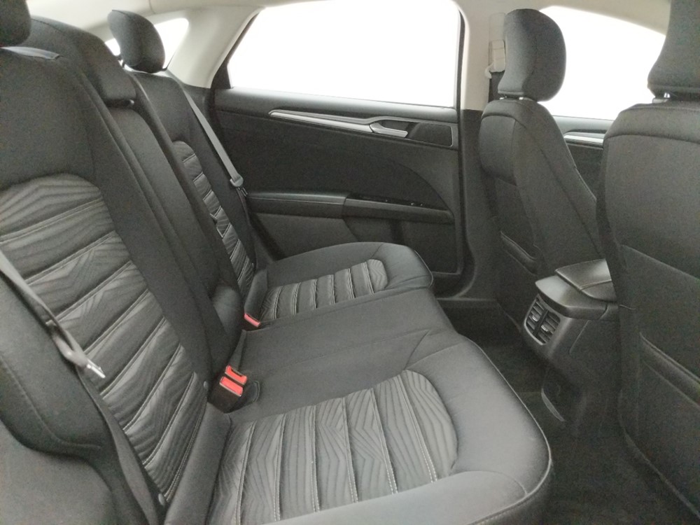 2016 Ford Fusion - Passenger Rear Seat