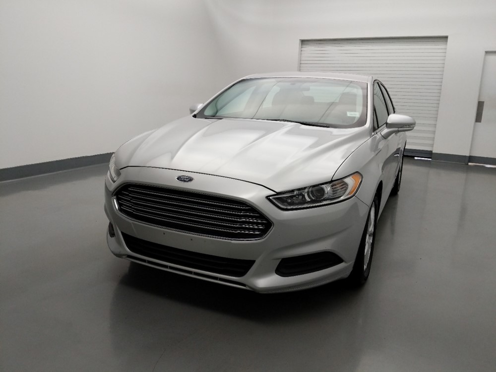 2016 Ford Fusion - Driver Front Hood