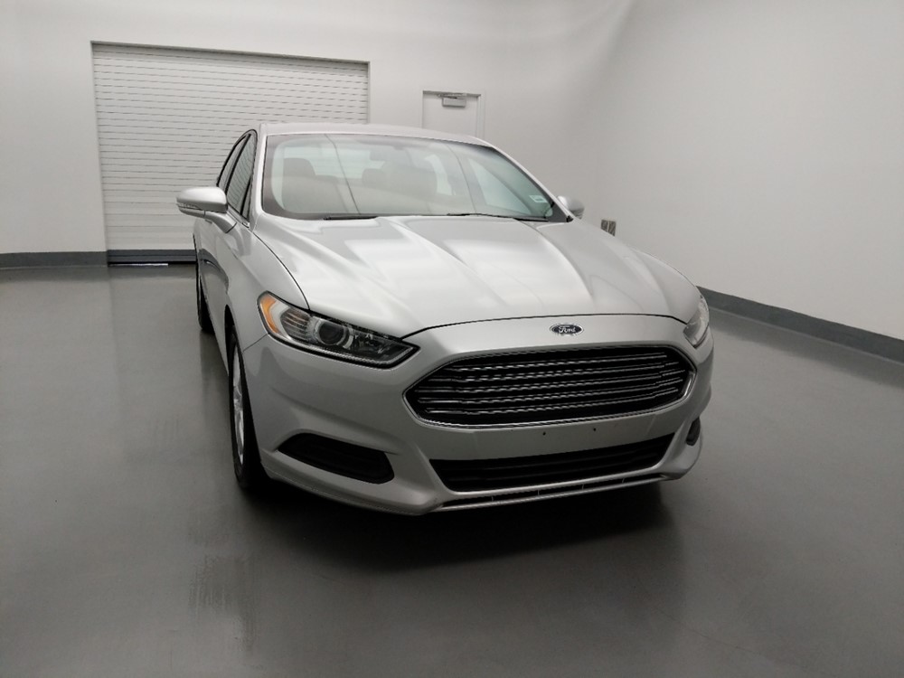 2016 Ford Fusion - Passenger Front Hood
