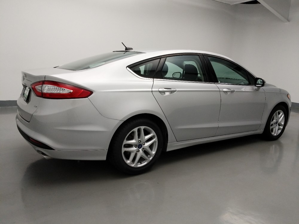 2016 Ford Fusion - Passenger Rear Side