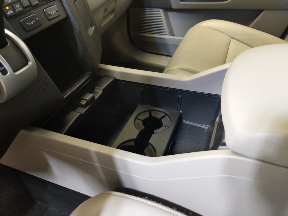 2011 Honda Pilot - Center Console/Cup Holders