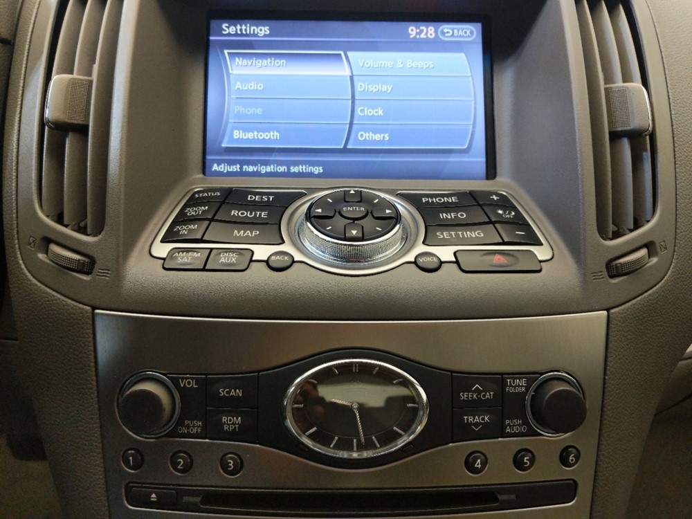 2012 INFINITI G37 - Stereo Package
