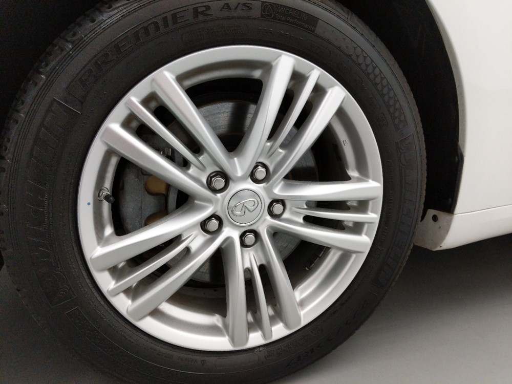 2012 INFINITI G37 - Wheel